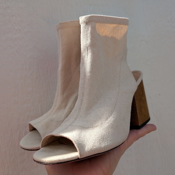 SCHUTZ Neutral Boho Open Toe Wood Heel Booties Women's Size 7.5 - Picture 3 of 8